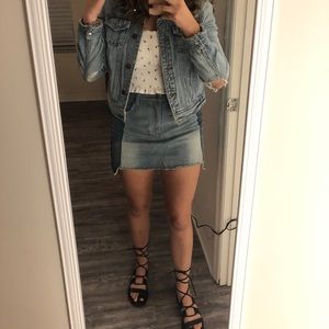 White floral crop top